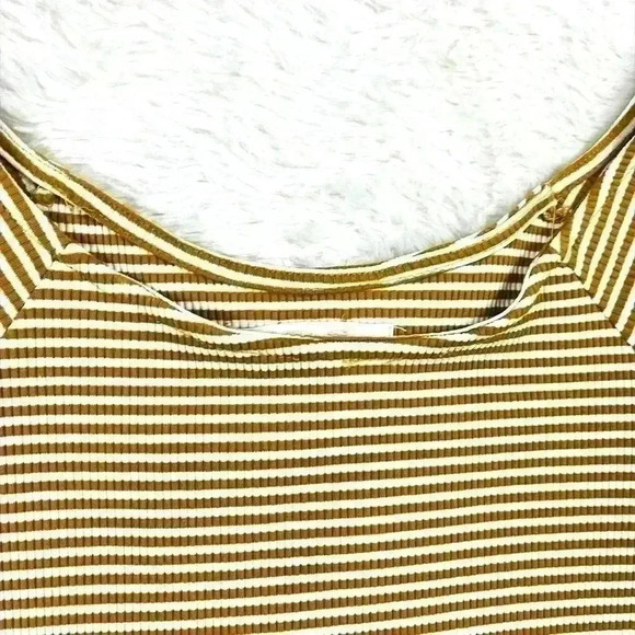 O’Neill Mustard Yellow & White Pinstripe Off Shoulder Ribbed Cropped Top Size L - Picture 4 of 12